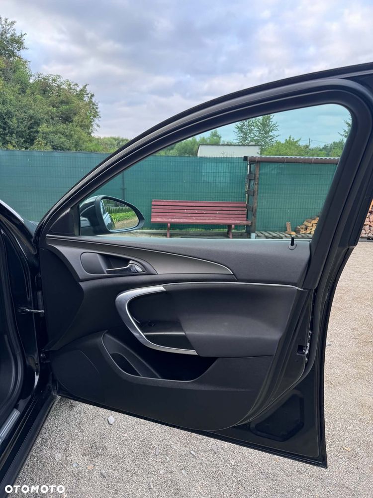 Opel Insignia 1.8 - 15