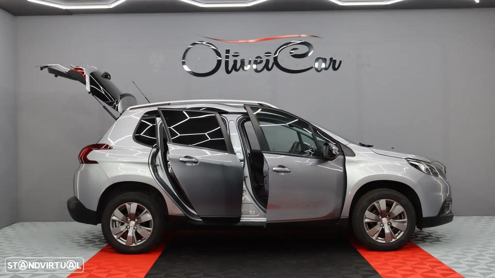 Peugeot 2008 1.5 BlueHDi Style - 4