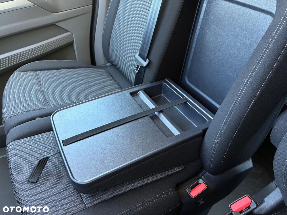 Volkswagen Transporter Furgon PLUS Edition/6-cio osob./AUTOMAT (L2) 2.0 TDI 170KM, r.o. 3500 mm - 18