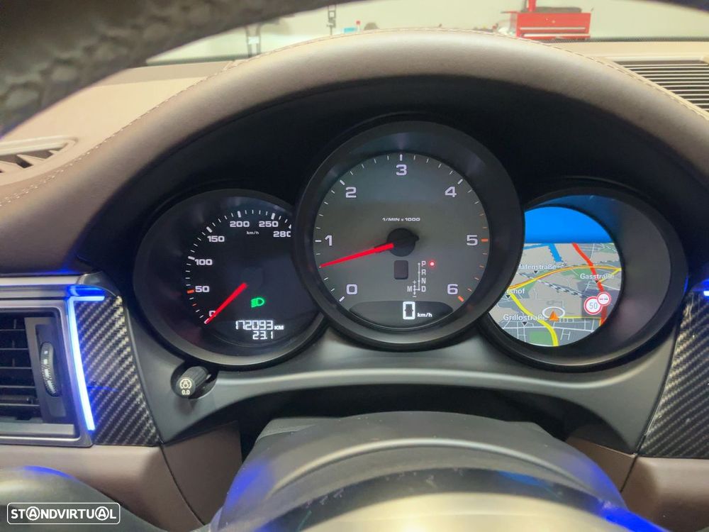 Porsche Macan S - 5
