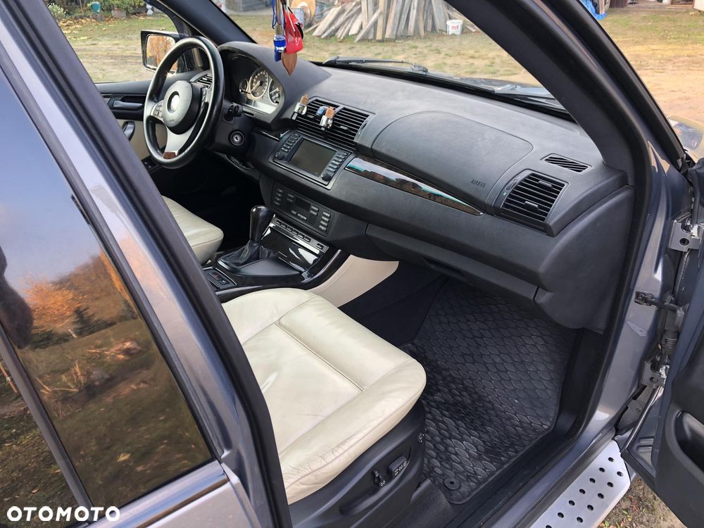 BMW X5 - 12