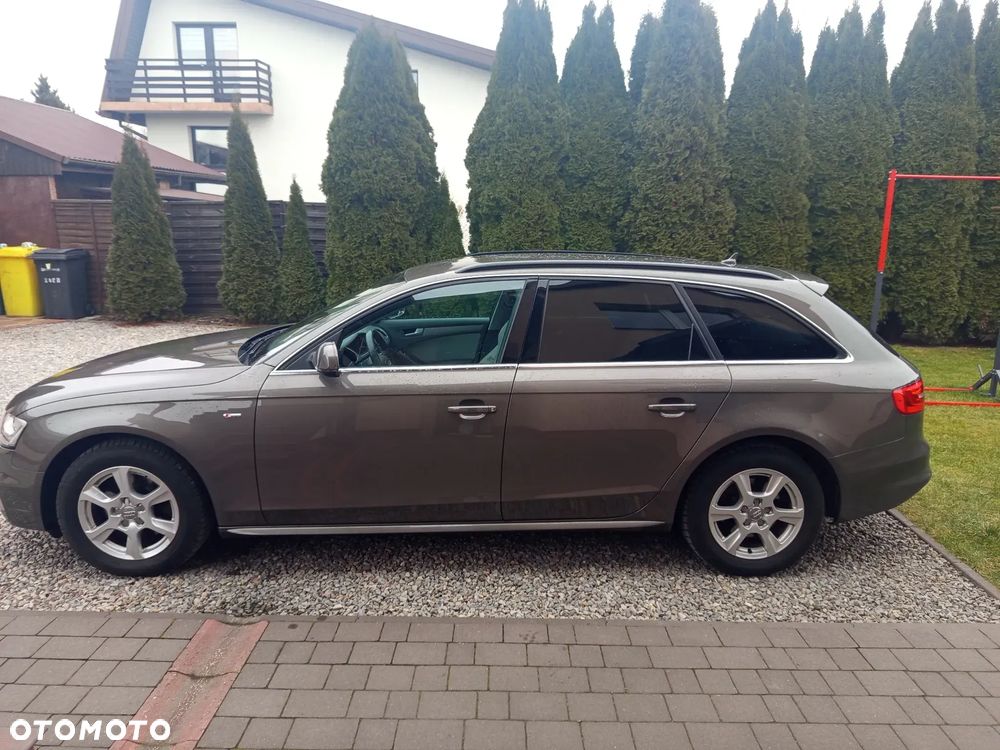 Audi A4 Avant 2.0 TDI Quattro S tronic - 2