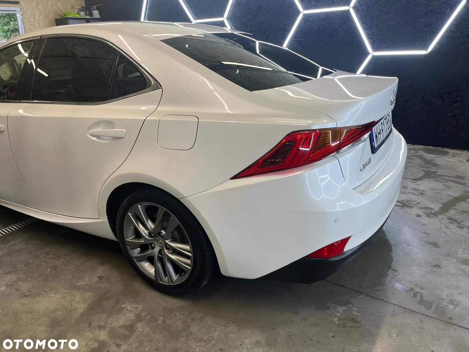 Lexus IS 200t / 300 Elegance - 14