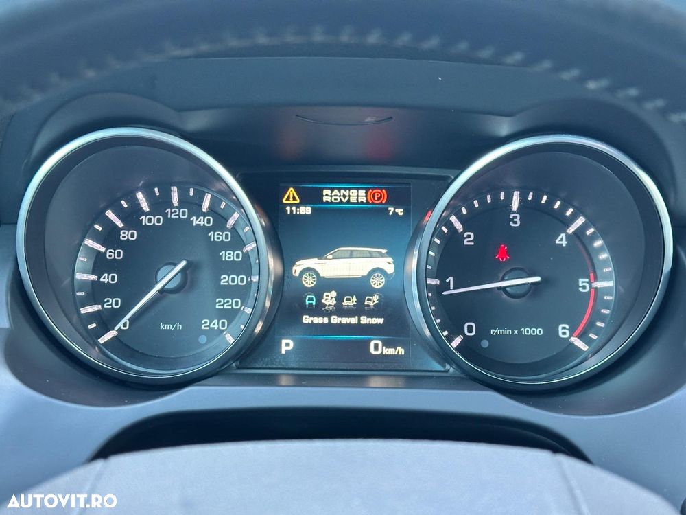 Land Rover Range Rover Evoque - 32