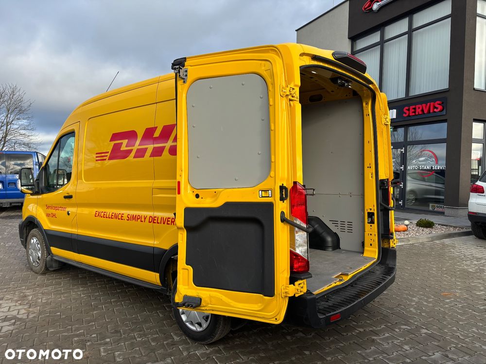Ford Transit - 11