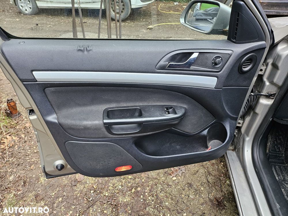 Skoda Octavia Combi 1.9TDI Ambiente 4x4 - 9