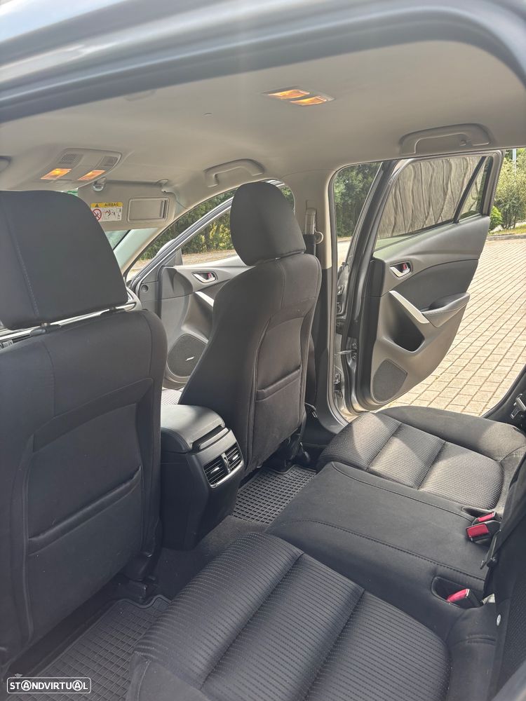 Mazda 6 2.2 SKY-D Excellence Navi - 11