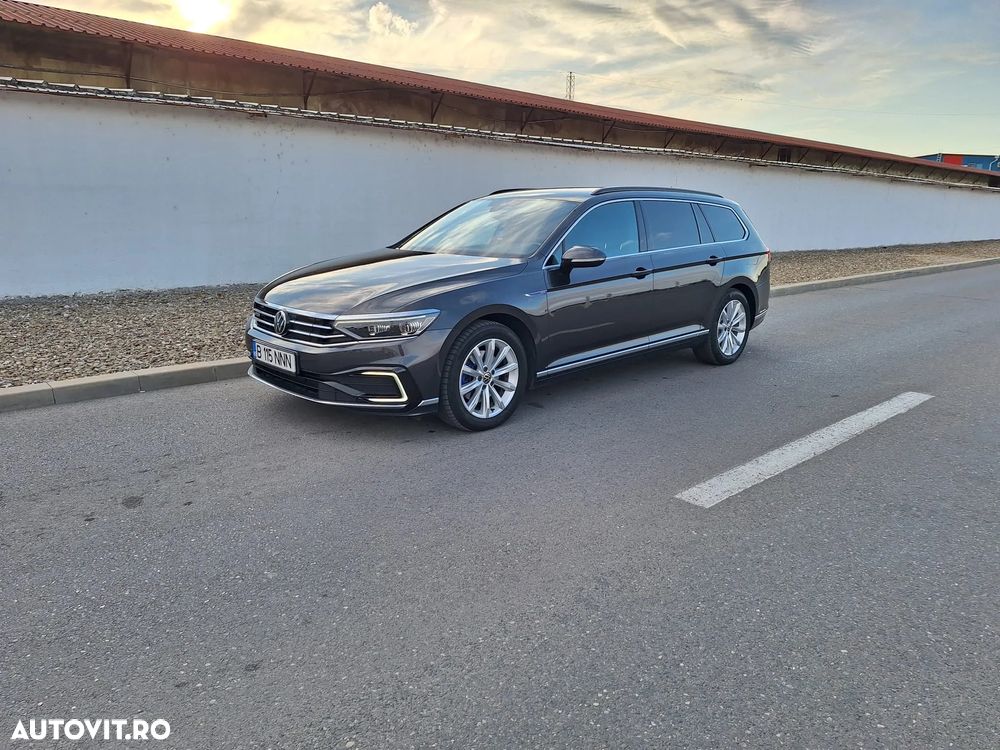VOLKSWAGEN Passat 2020 — imagine 17