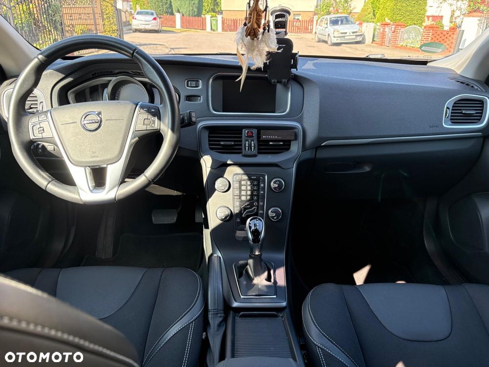 Volvo V40 T2 Drive-E Momentum - 8