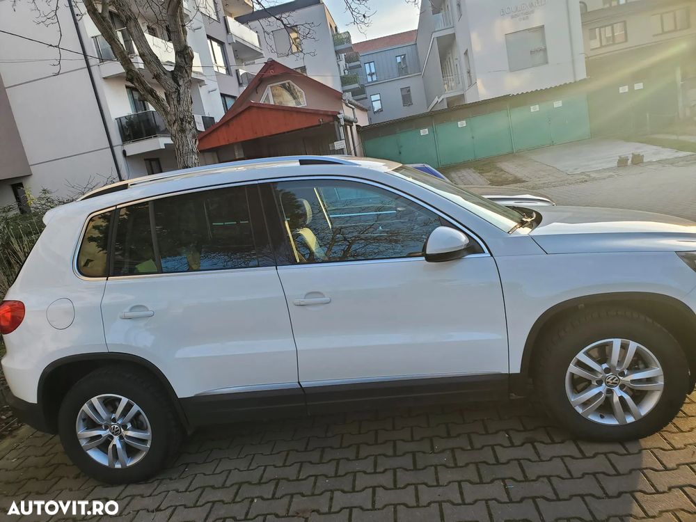 Volkswagen Tiguan - 2