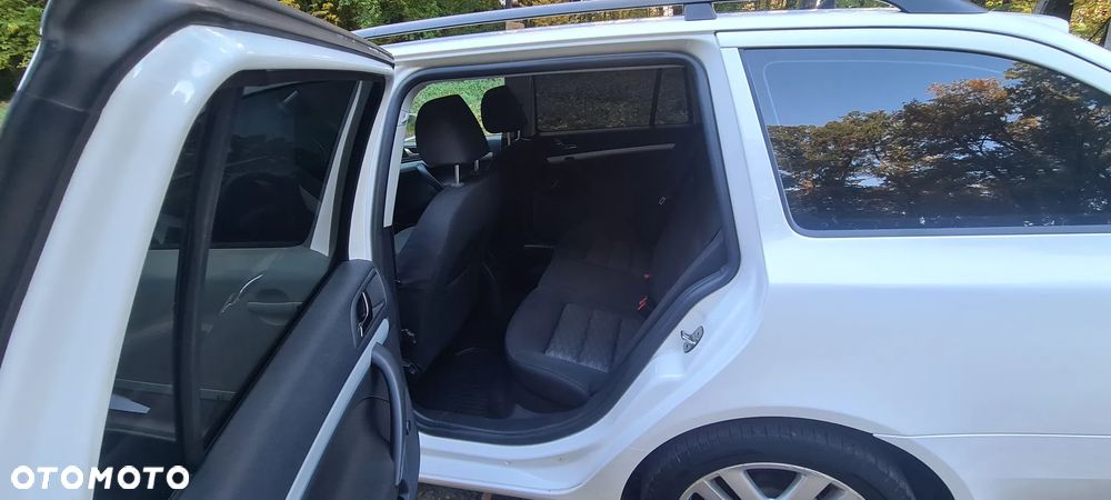 Skoda Octavia 1.6 TDI 4x4 Edition - 8
