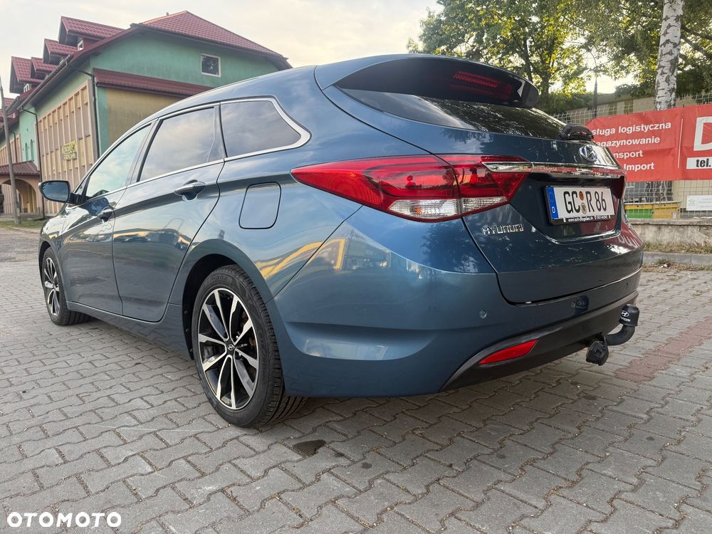 Hyundai i40 Kombi blue 1.7 CRDi DCT Premium - 11