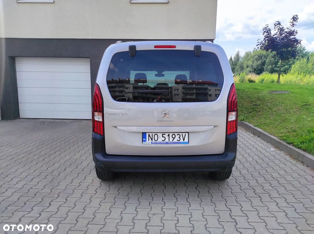 Peugeot Rifter 1.2 PureTech Allure S&S - 13