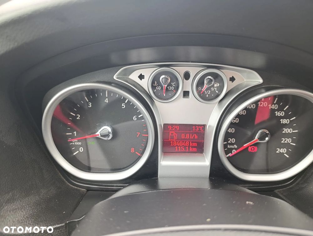 Ford Focus Turnier 1.8 Titanium - 22