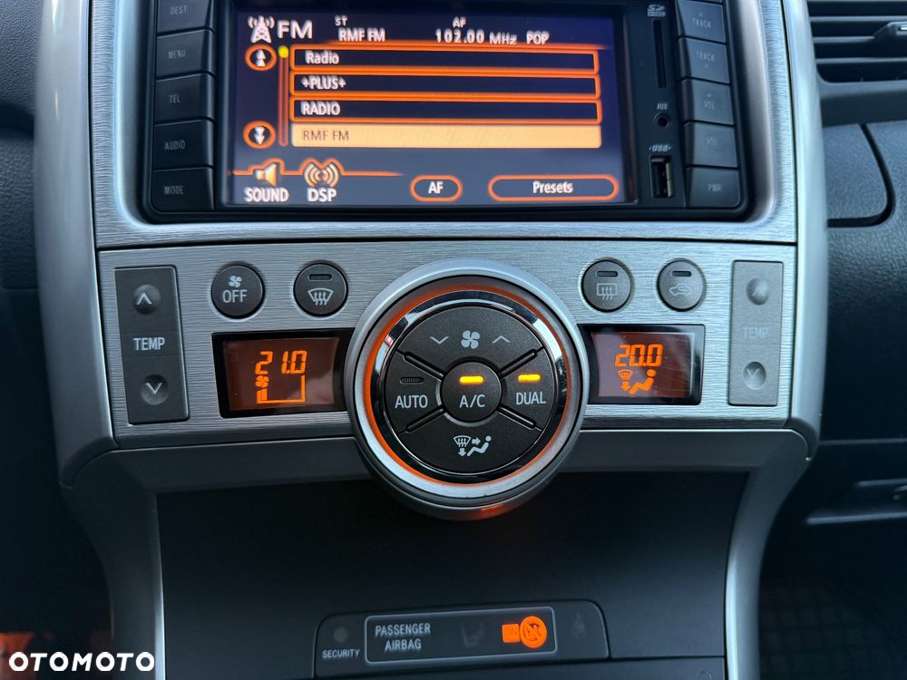 Toyota Verso 2.0 D-4D Premium - 14