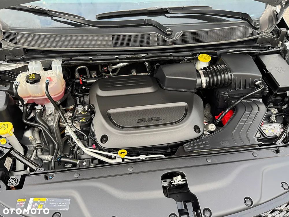 Chrysler Pacifica - 10