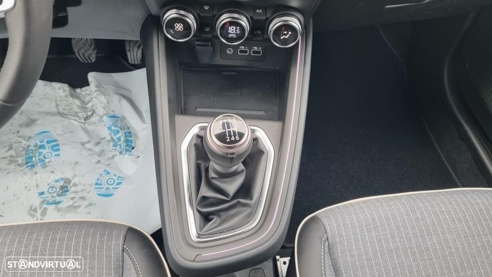 Renault Clio 1.0 TCe Techno Bi-Fuel - 11