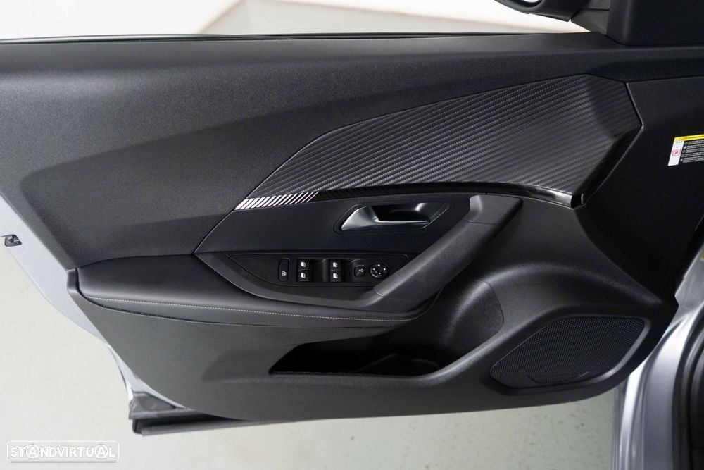 Peugeot 2008 1.2 Hybrid Allure e-DCS6 - 21