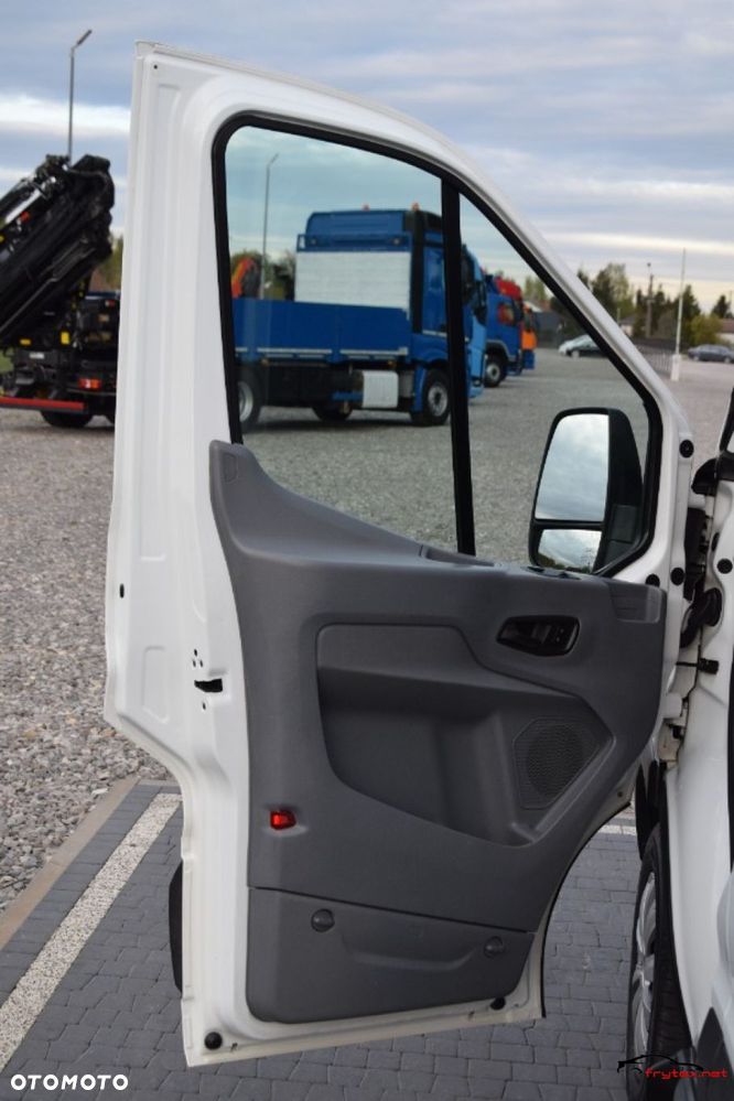 Ford Transit - 16