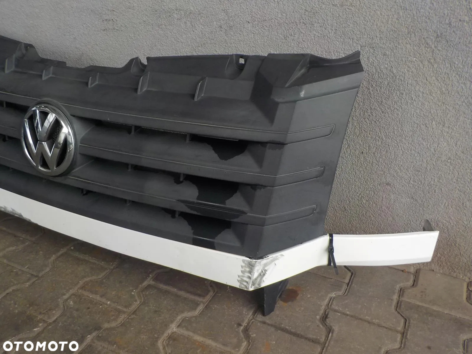VW CRAFTER LIFT GRILL ATRAPA PAS PRZEDNI BLACHA - 4