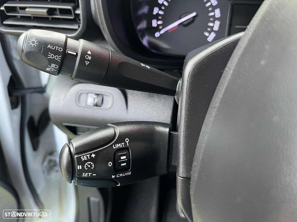 Citroën Berlingo 1.5 HDI | 3 Lug. - 18