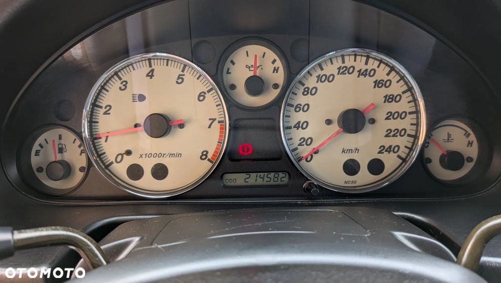 Mazda MX-5 1.6 16V - 11