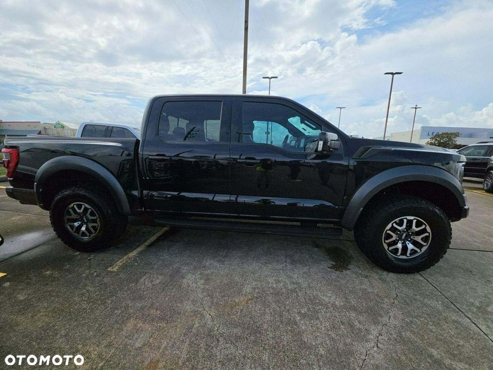 Ford F150 - 4