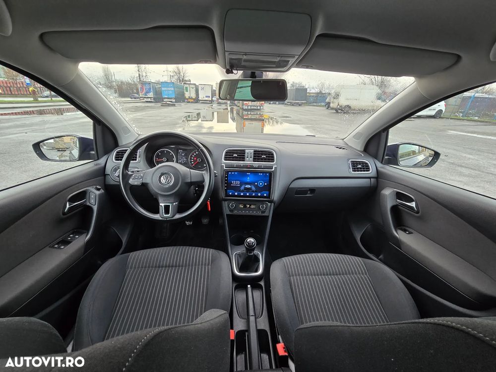 Volkswagen Polo 1.6 TDI DPF Highline BlueMotion Technology - 19