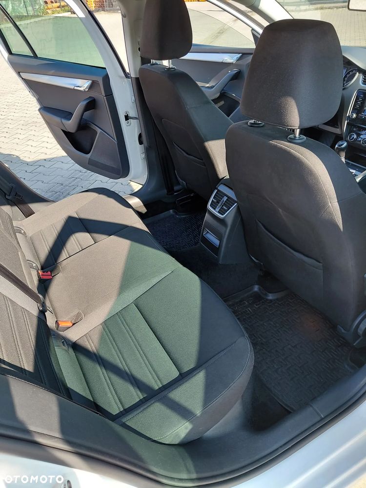 Skoda Octavia 1.6 TDI SCR Ambition - 5