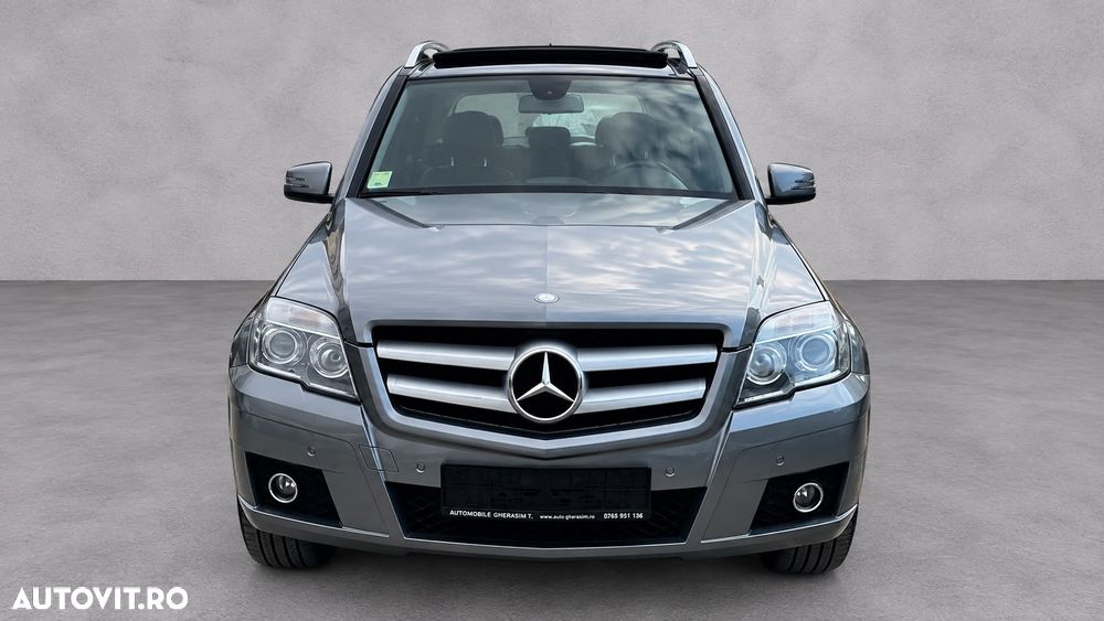 Mercedes-Benz GLK - 2