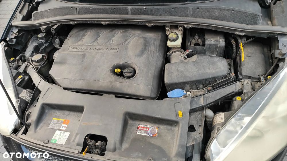 Ford S-Max - 10