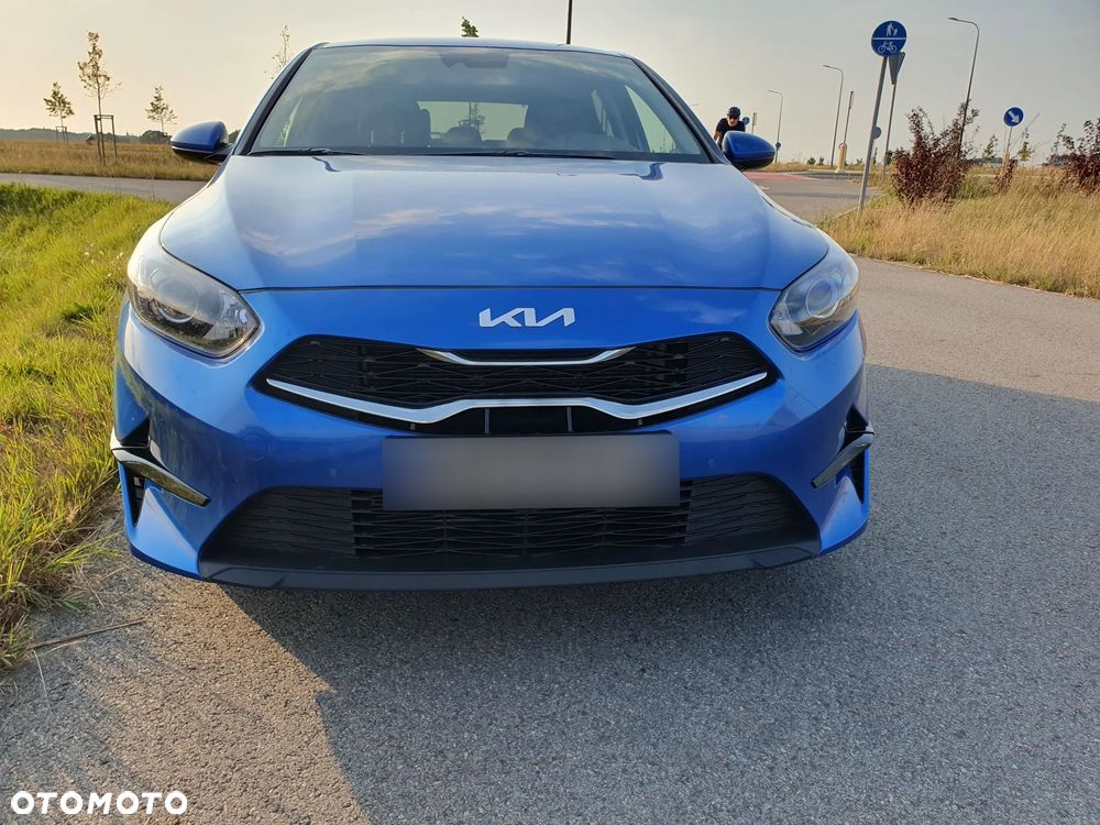 Kia Ceed 1.5 T-GDI M - 10