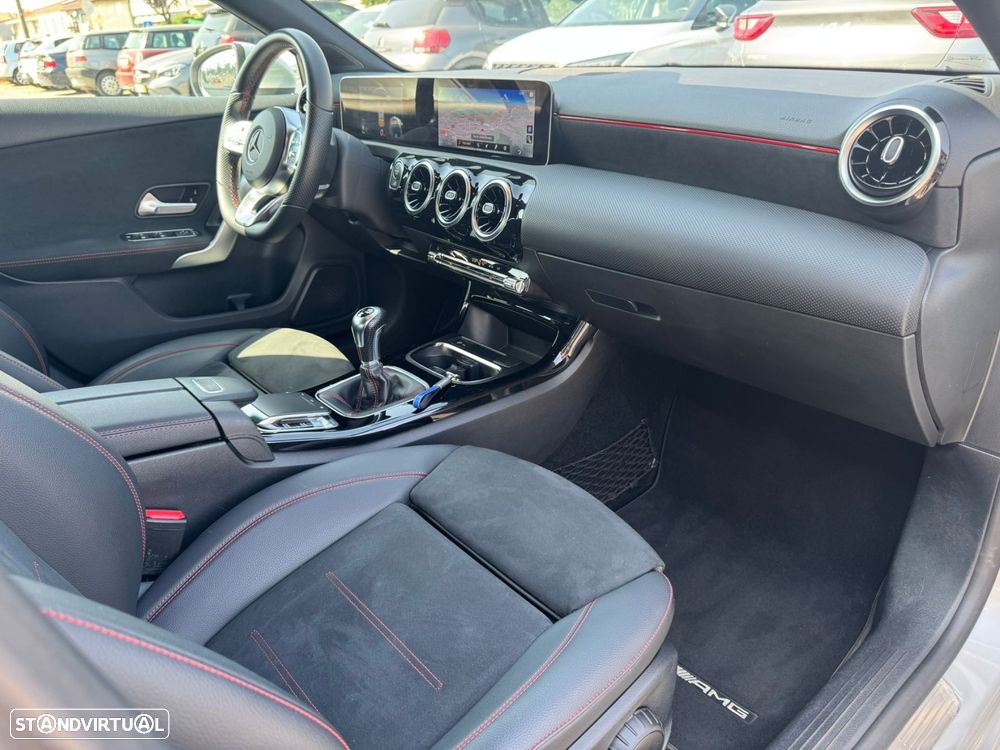 Mercedes-Benz A 160 AMG Line - 15