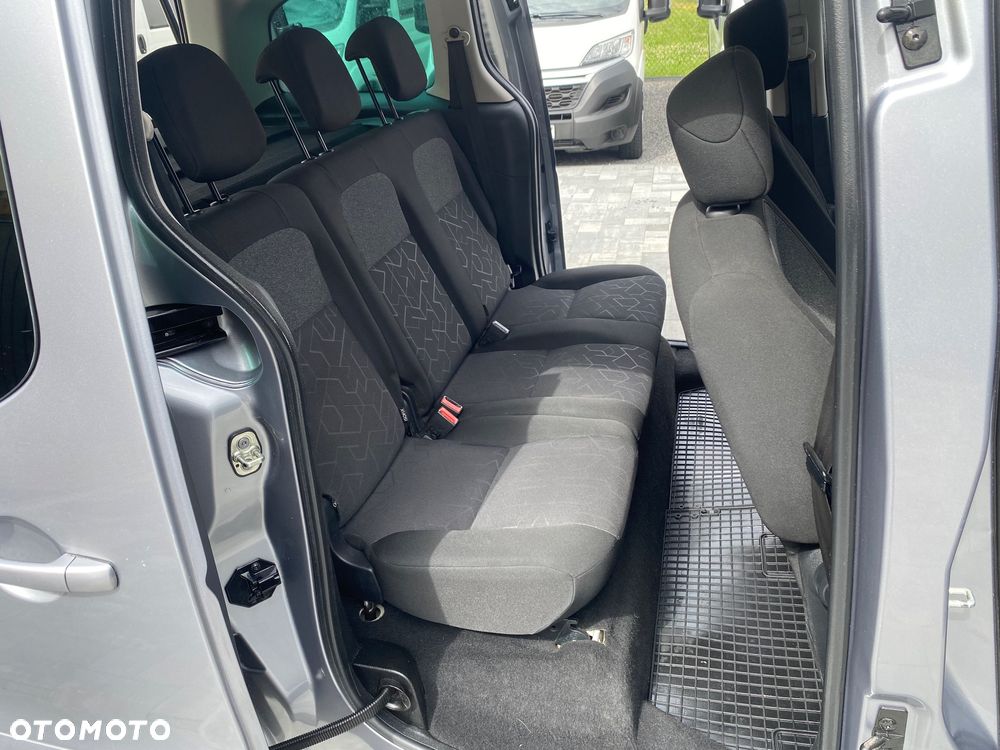 Peugeot Partner 1.6 BlueHDi Active - 16