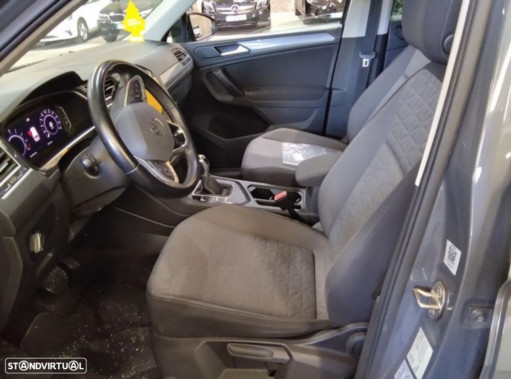 VW Tiguan 1.4 TSI eHybrid Life DSG - 4