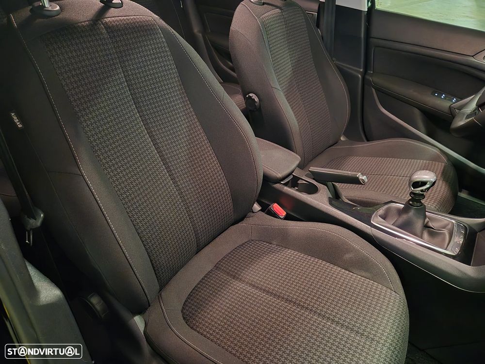 Peugeot 308 SW 1.5 BlueHDi Active - 33