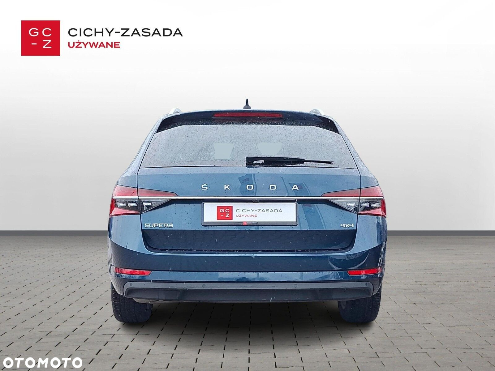 Skoda Superb 2.0 TDI SCR 4x4 Ambition DSG - 4