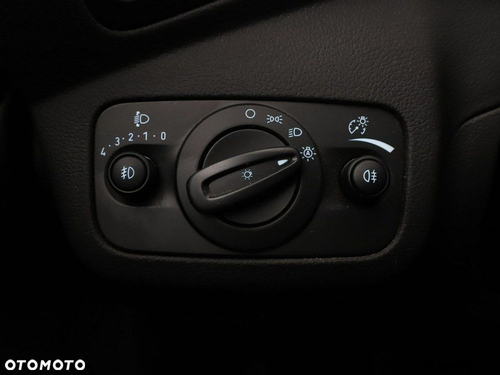 Ford Kuga 1.5 EcoBoost 2x4 ST-Line - 33