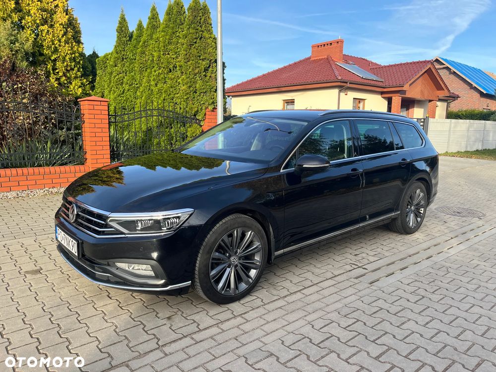 Volkswagen Passat 2.0 TSI Elegance DSG - 1