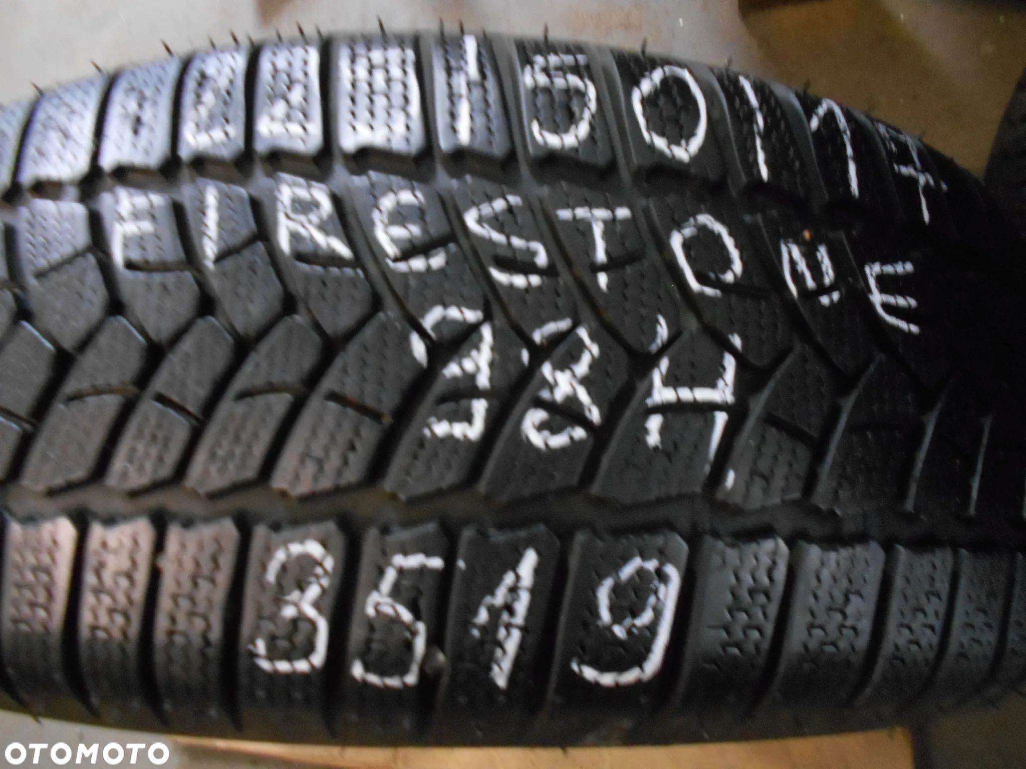 OPONA POJEDYNKA  225/50R17 FIRESTONE WINTER HAWK 3 DOT 3519 8MM - 1