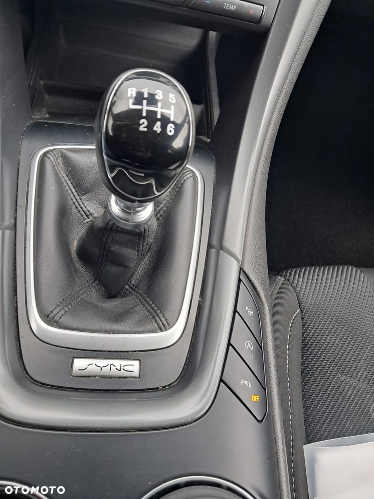 Ford Mondeo - 19