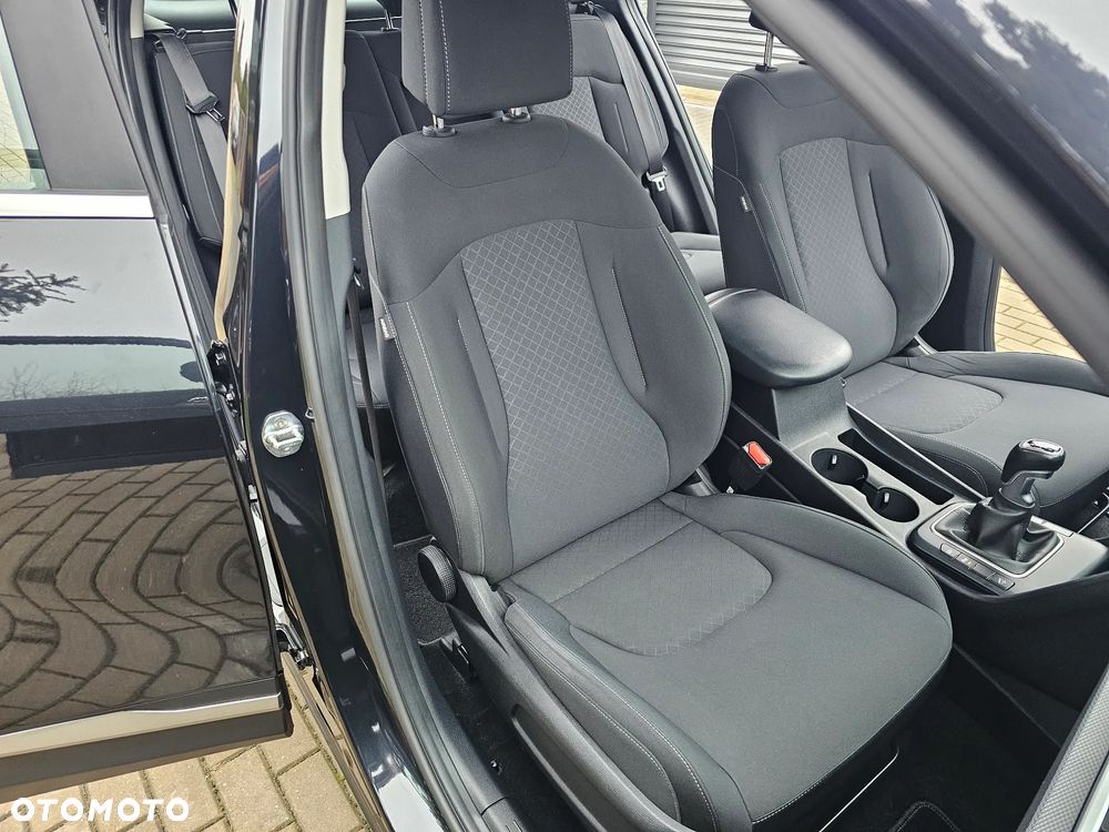 Kia Sportage - 12