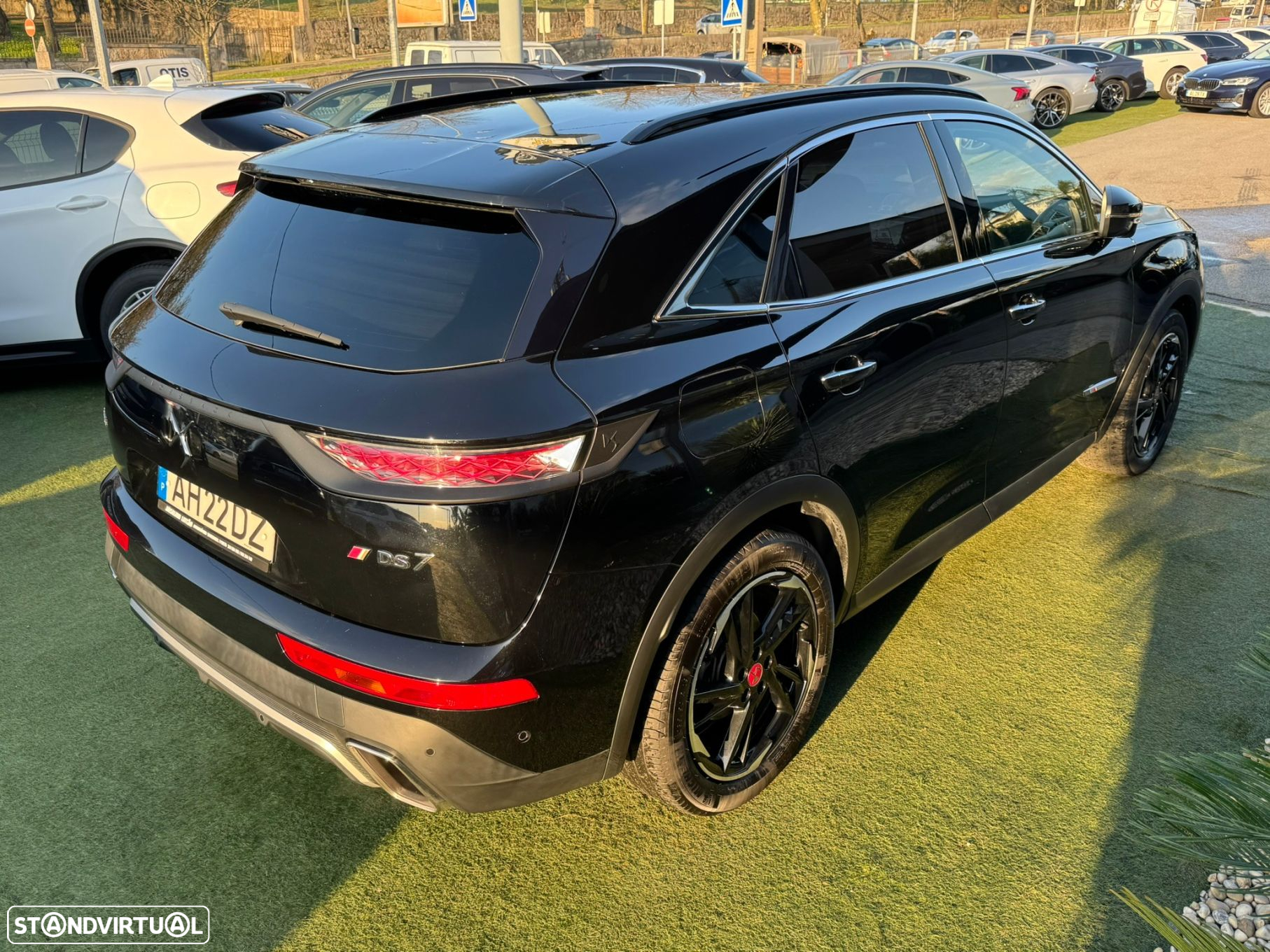 DS DS7 Crossback E-Tense Performance Line EAT8 - 12
