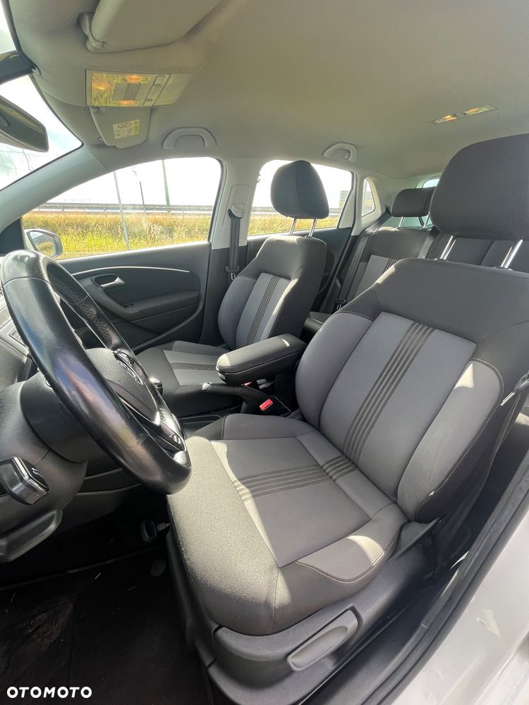 Volkswagen Polo 1.4 TDI Comfortline - 18