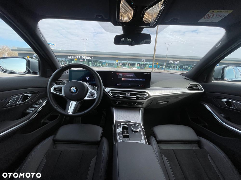 BMW Seria 3 318i M Sport - 20