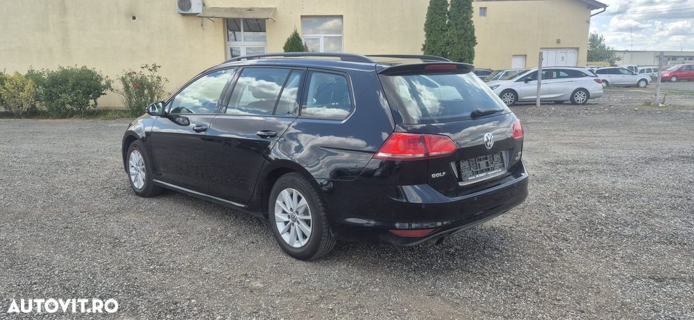 Volkswagen Golf - 4