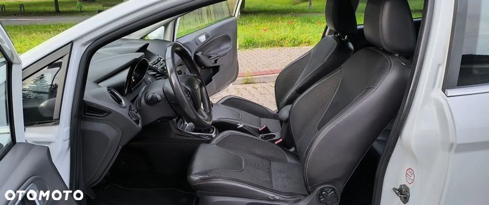 Ford Fiesta 1.6 TDCi DPF Platinium X - 7