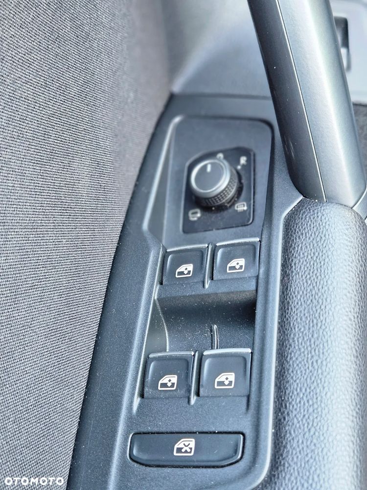 Volkswagen Tiguan 1.5 TSI EVO Elegance DSG - 9