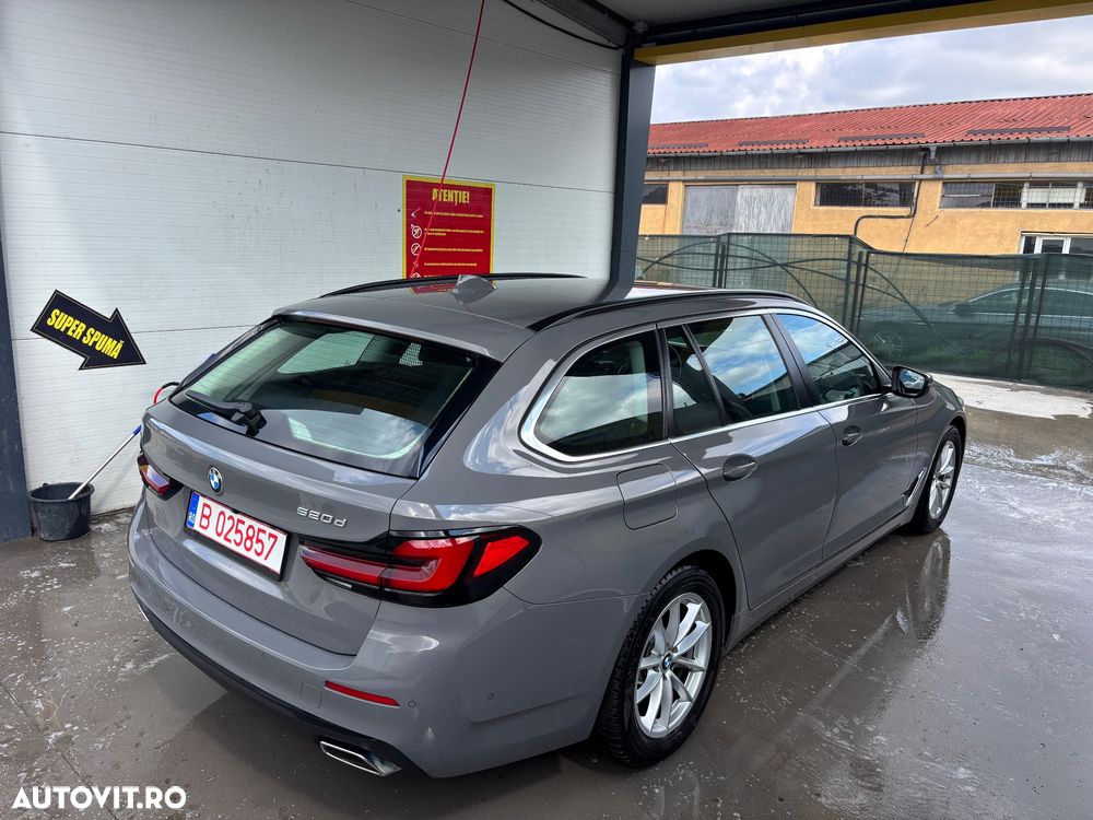 BMW Seria 5 520d Aut. Sport Line - 3
