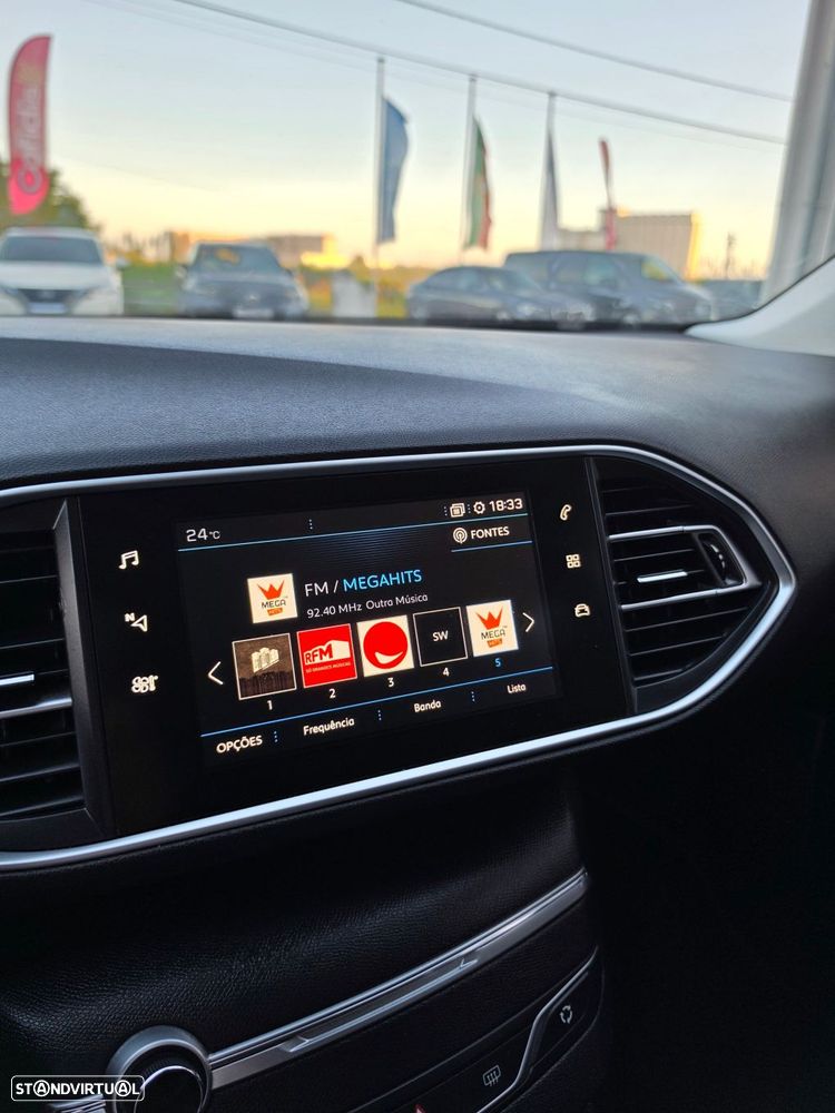 Peugeot 308 SW 1.5 BlueHDi Style - 45